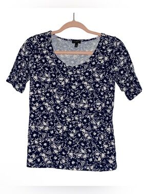 Talbots Navy and White Floral Scoop Neck Short Sleeve Tee